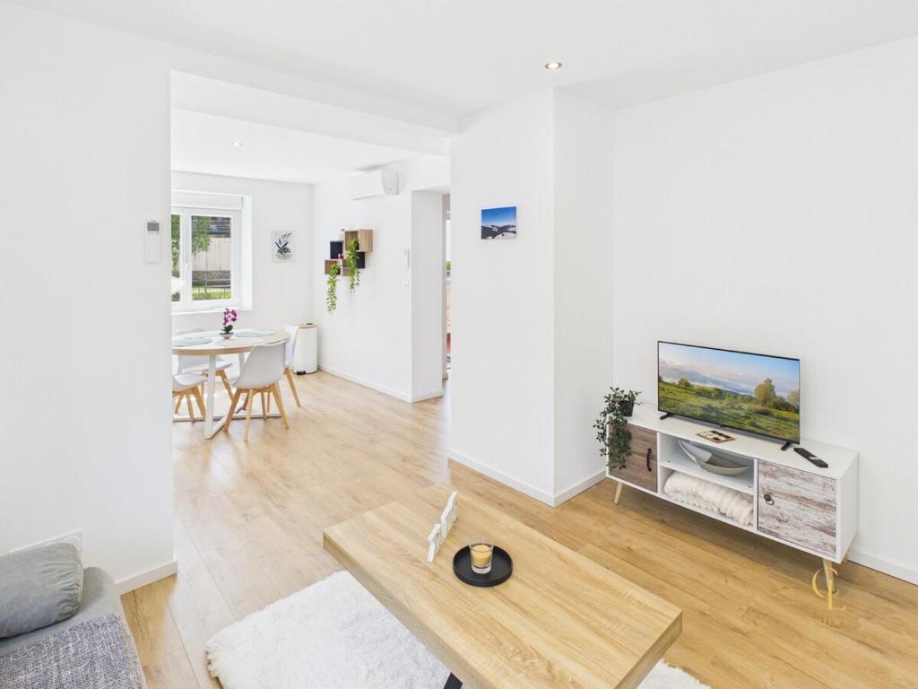 Crystal Home La Bresse new Central 4P Parking - 1