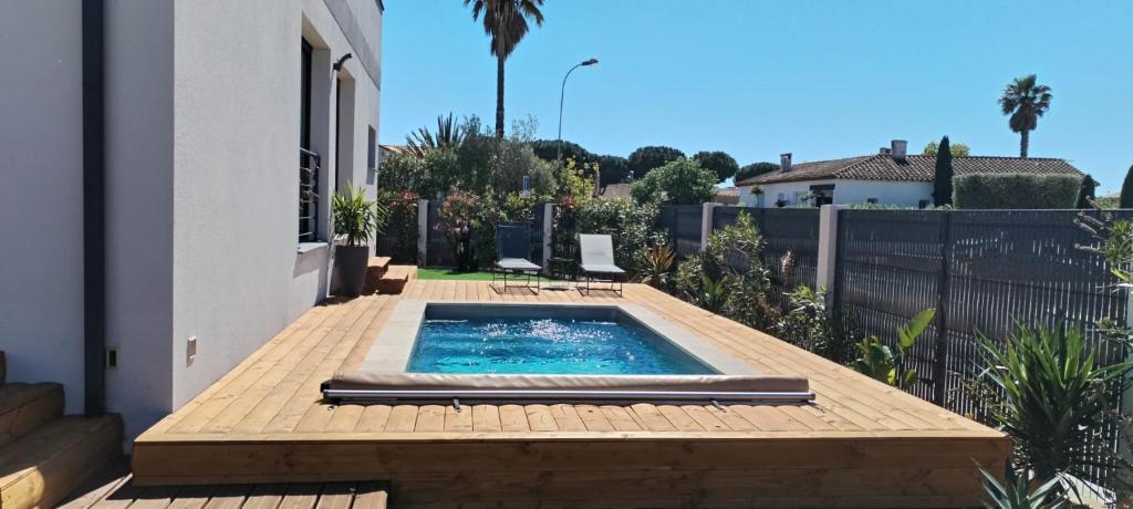Luxueuse villa avec 3 suites parentales et piscine privative proche des plages - 3