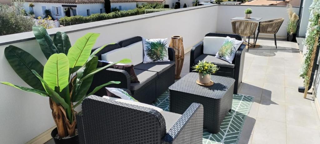 Luxueuse villa avec 3 suites parentales et piscine privative proche des plages - 5