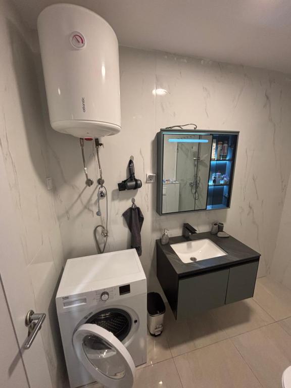 One bedroom apartment with balcony - 5