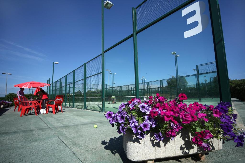 Hotel Metropolitan Playa 3 Sup — Sports & recreation in Playa de Palma, Balearic Islands