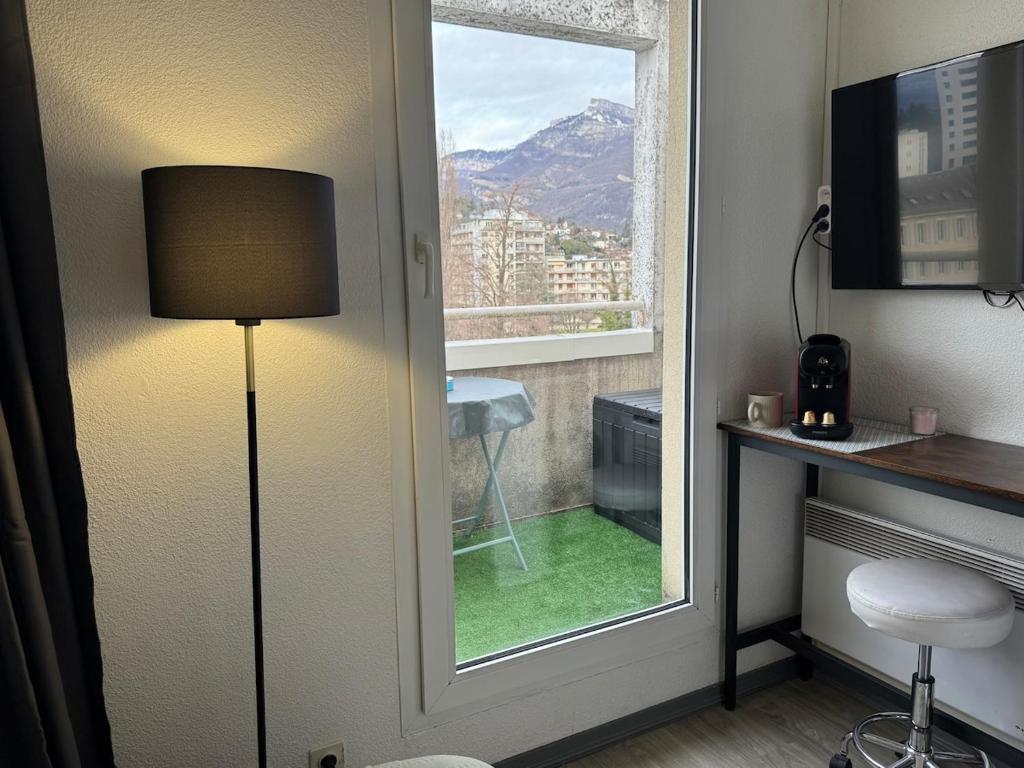 Studio with view in Chambéry - 5
