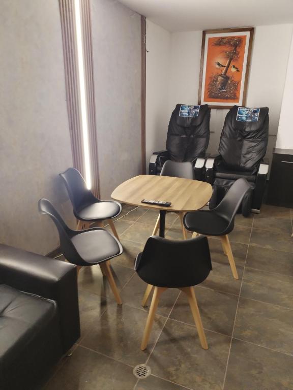 HOSTAL MURGEON BOUTIQUE - 2