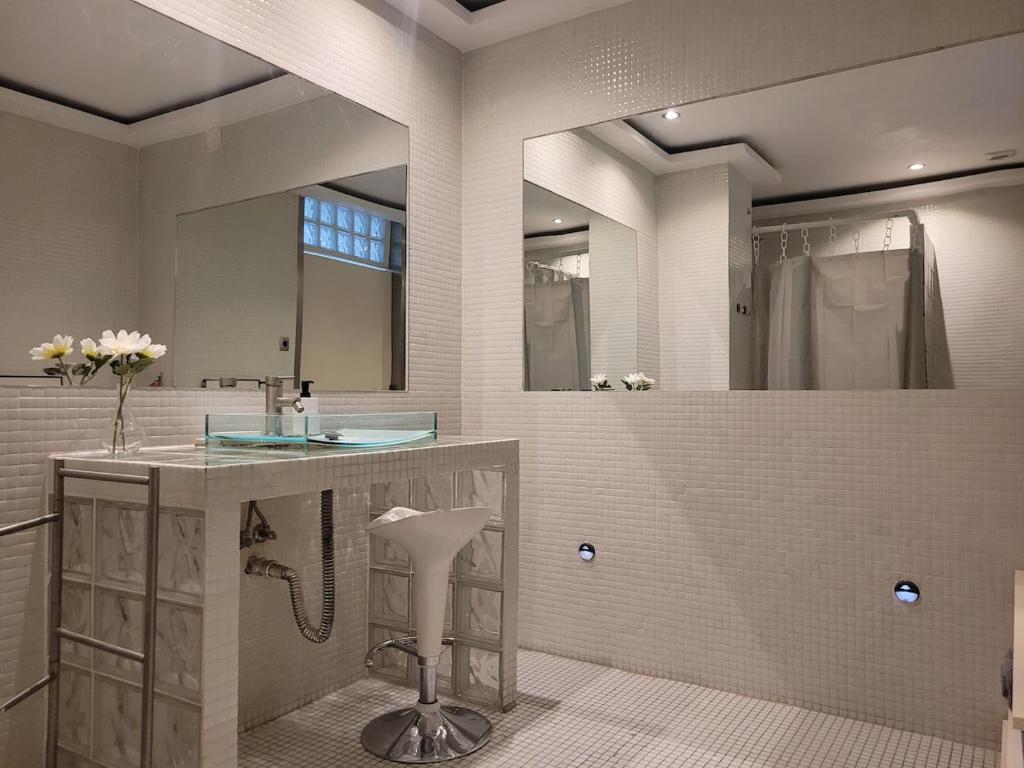 Exclusive studio next to Gran Vía with a jacuzzi - 3