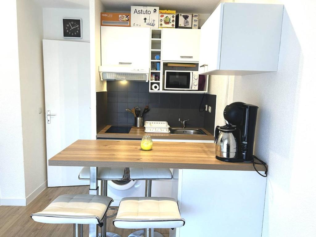 Studio climatisé à 200m de la plage, 4 couchages - FR-1-251-913 - 2