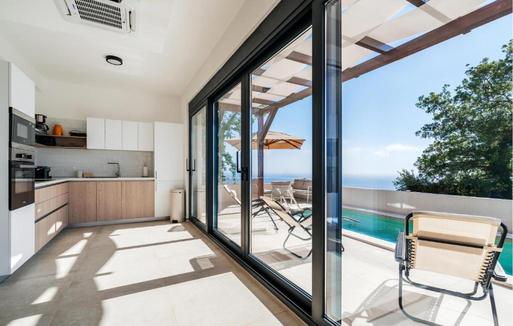 Amazing Home In Budva - 3
