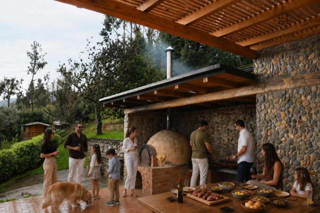 Vacaciones en Cuenca, quédate en Picota Cucho una encantadora quinta VIP con jacuzzi, turco, zona BBQ a 10km del centro de la ciudad - 20 huéspedes - 3 habitaciones - 5