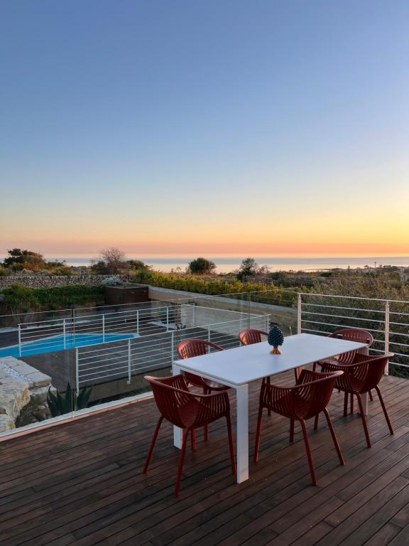 Villa Dafni Luxury Home Heated Pool - 4