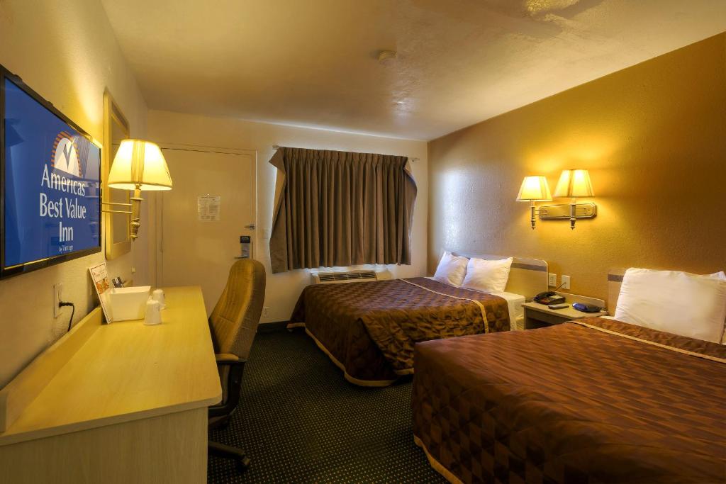 Americas Best Value Inn- Amarillo Airport/Grand Street Photo 34