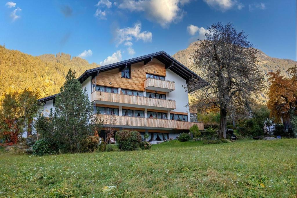 Haus Gant - 1
