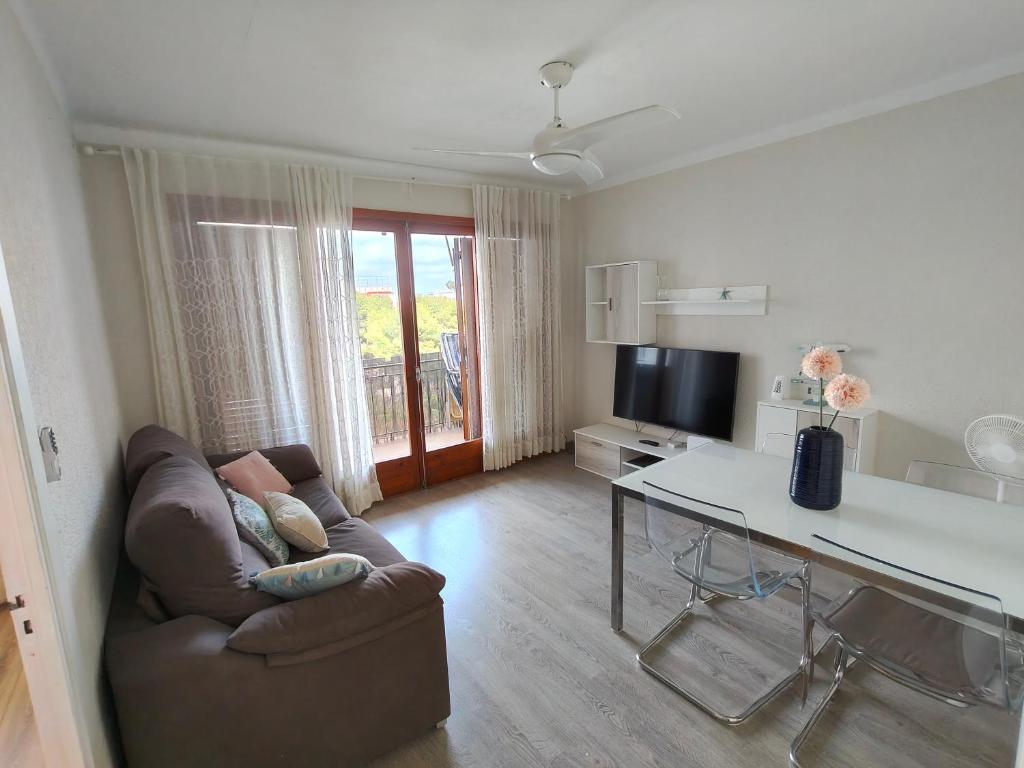 Apartaments Lamoga - Sandi - 1