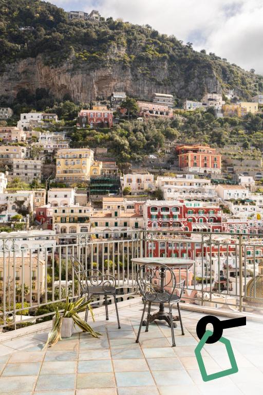 Hotiday Positano Suites and View - 5