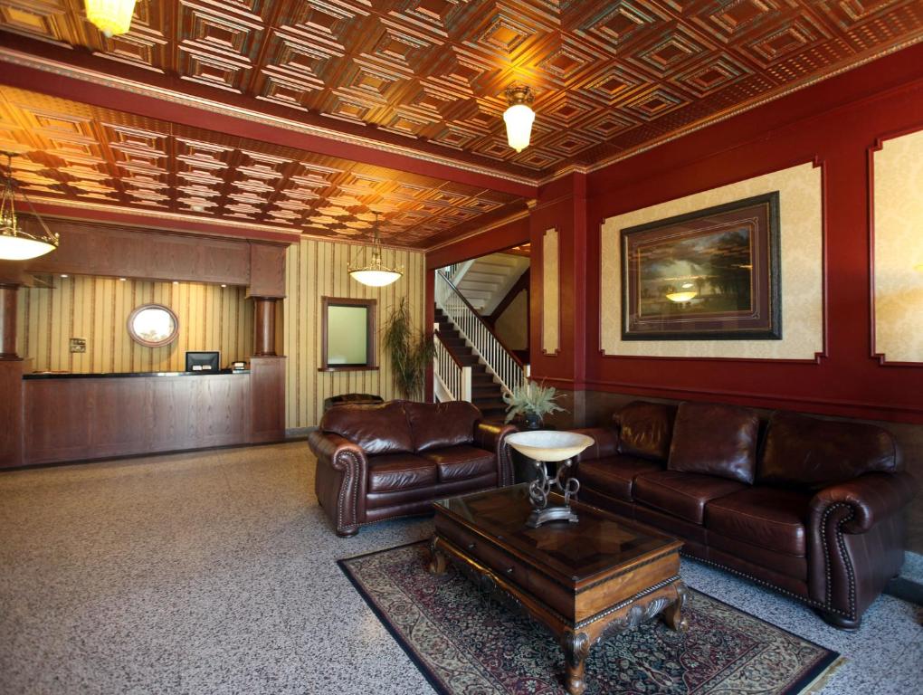 Arrow Hotel photo