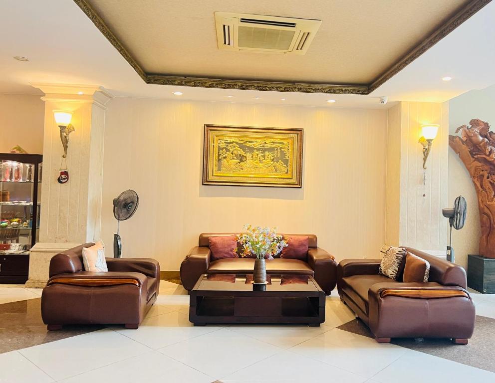 White Lion Hotel