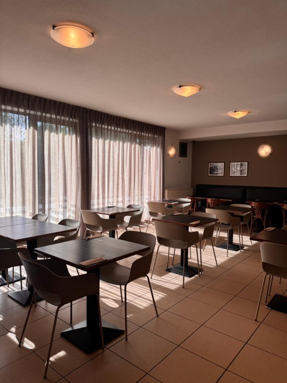 Hobbit Hotel Brussels Airport Zaventem