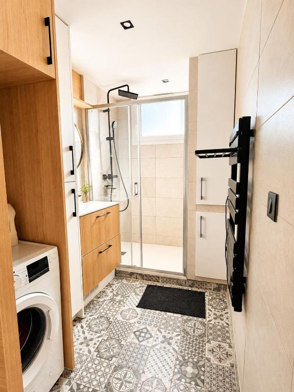 Groovy Suite, Jacuzzi et Clim, T3 métro Saint Cyprien - 5