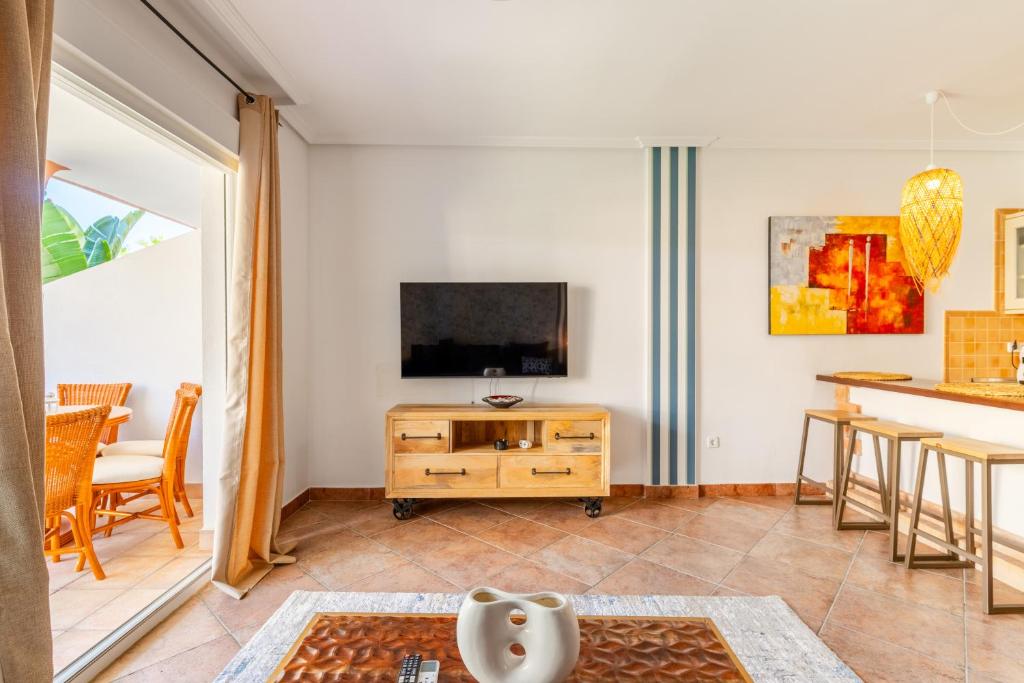 1HAB premium, checkin autónomo, acceso directo a playa, parking, terraza y piscina - 5