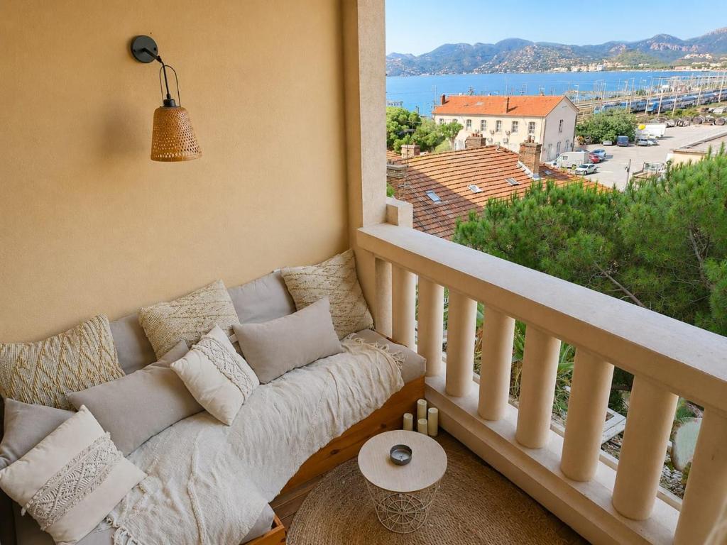 Love Room Sea View Balneo Cannes Secret D'Orient - 4