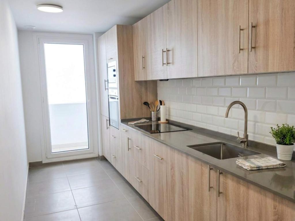 Essential 3BR-2BA oasis in the heart of Estepona - 3