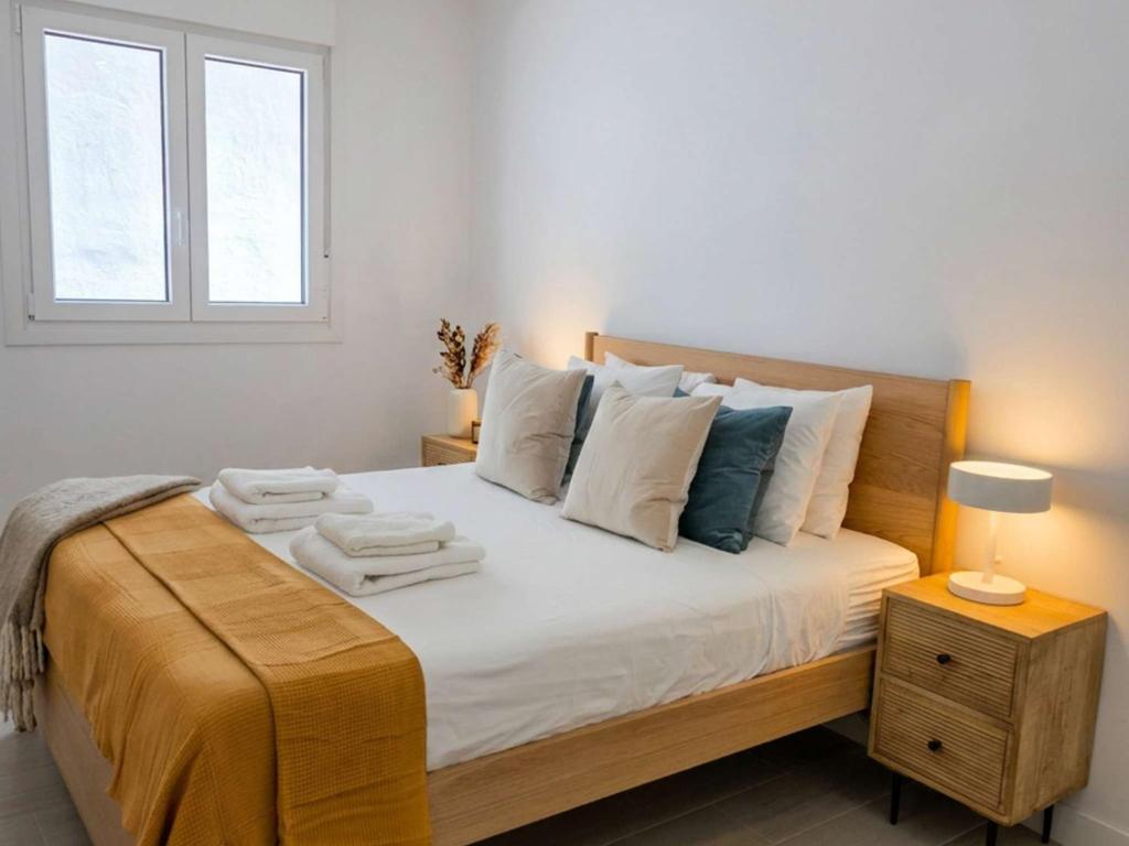 Essential 3BR-2BA oasis in the heart of Estepona - 5