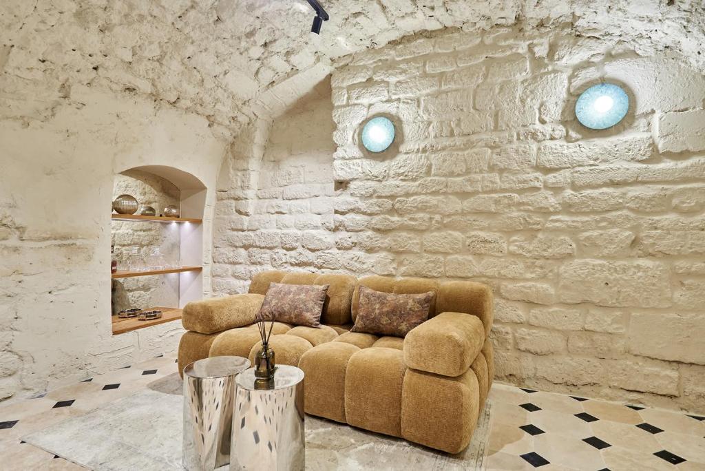 Sublim new triplex on Place des Vosges - 1