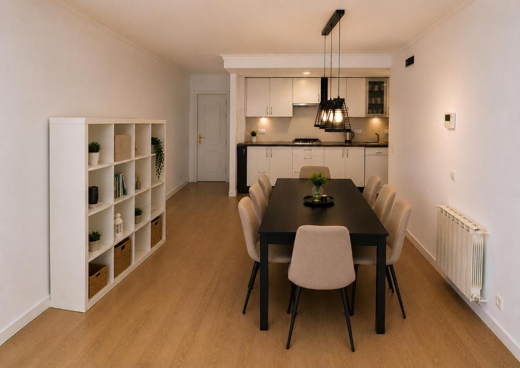 Marbella Center Beach 3BR Pool Parking - 5