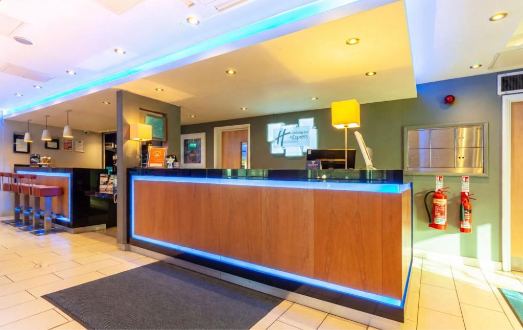 Exterior view, Holiday Inn Express Edinburgh – Royal Mile By IHG in Edinburgh