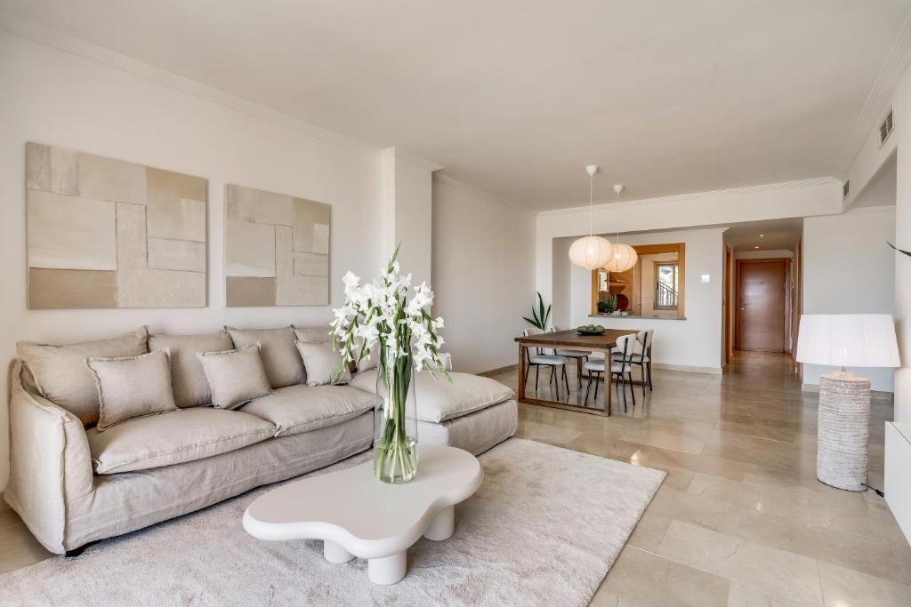La Resina Golf Retreat With Terrace & Pool - 1