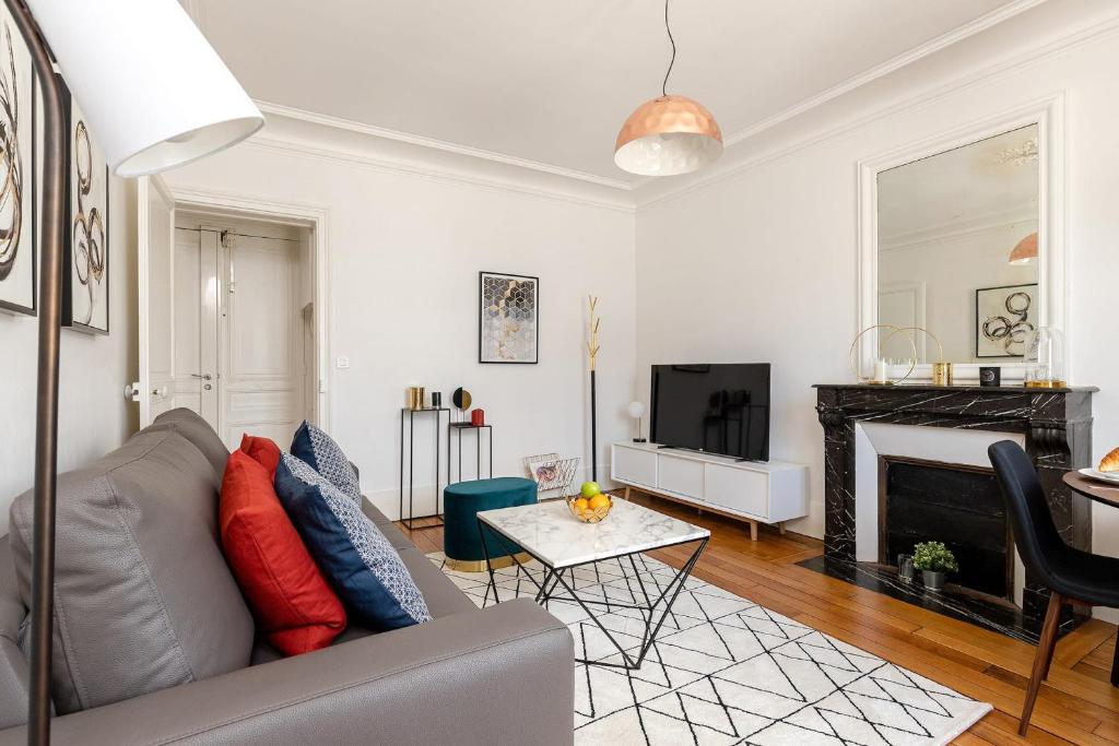 BnBNova - 1BR - Latin Quarter & Pantheon - 2