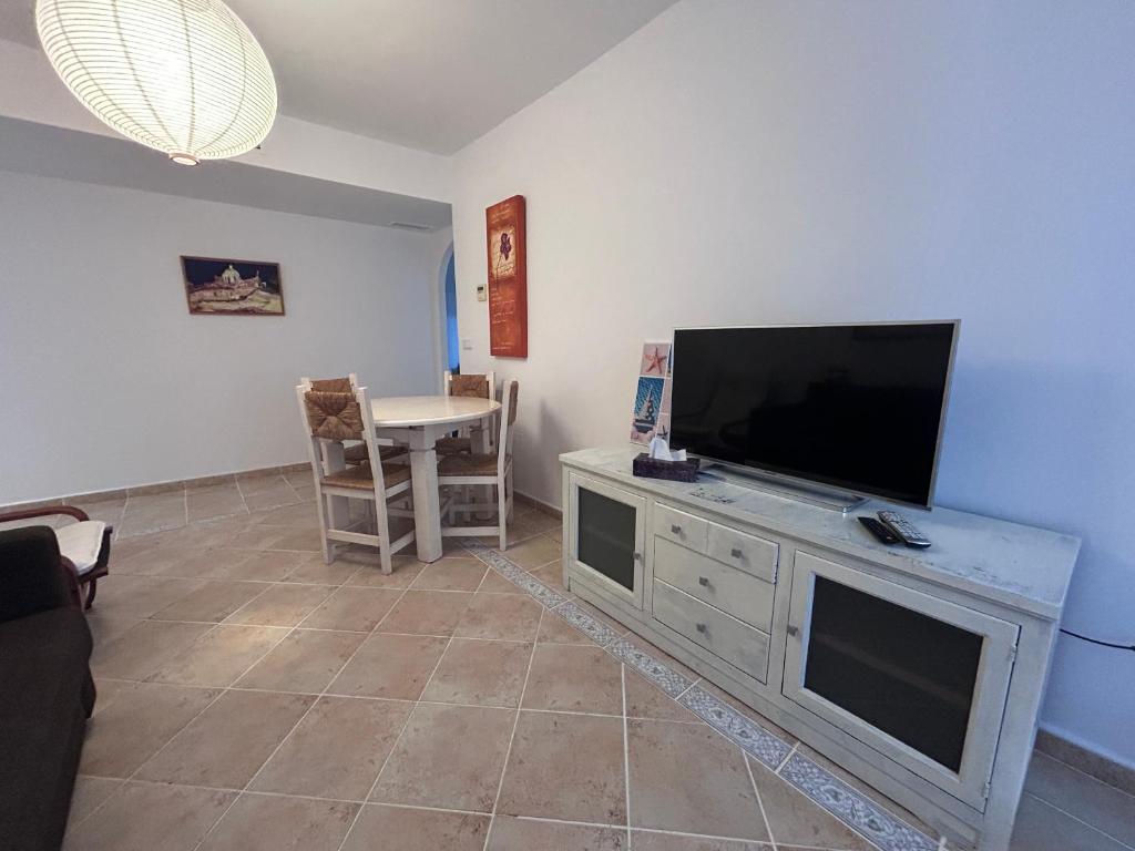 El Paraiso DeLuxe 8Pax - 5