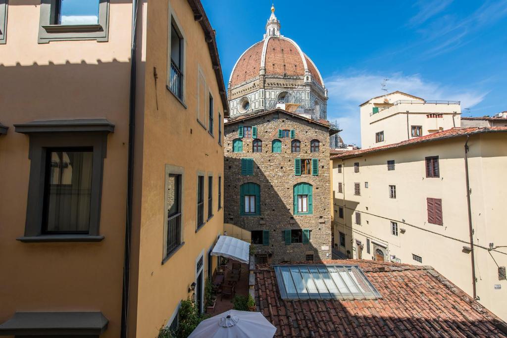 Apartments Florence- Oche 1 bdr with Duomo view - 4