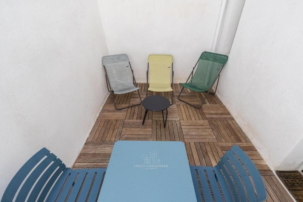 Appartement Climatisé avec terrasse-Pied du Port - 3
