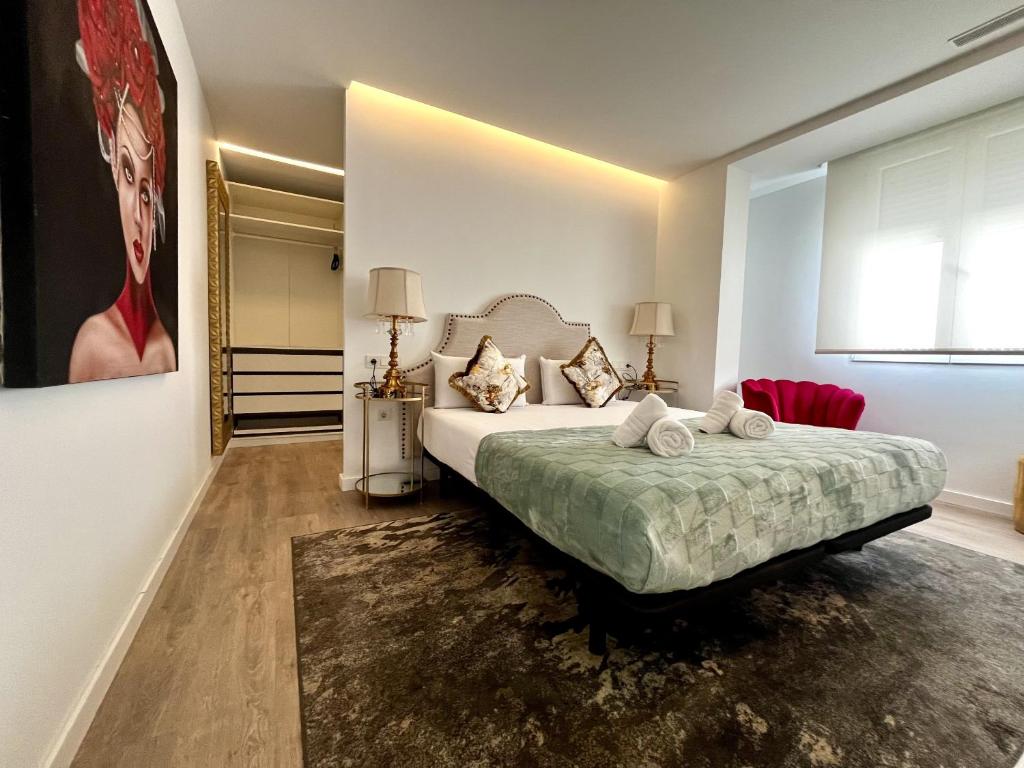 Premium Penthouse 3 0 Seasonal Rental - 1
