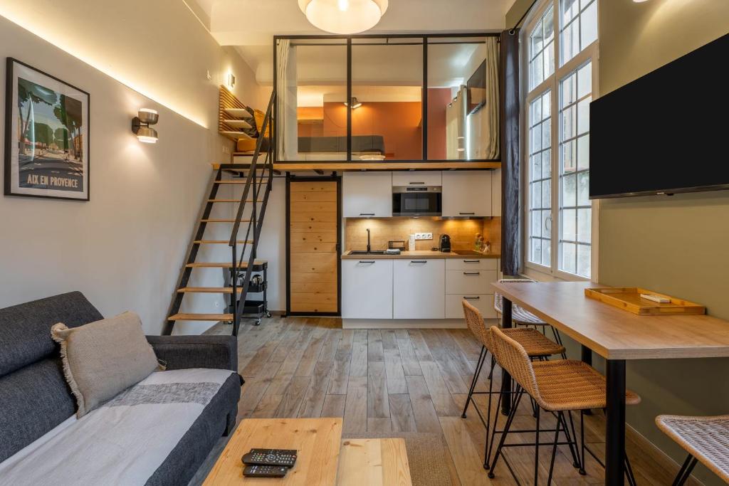 Duplex Mirabeau - Hyper center city - Calm - 1