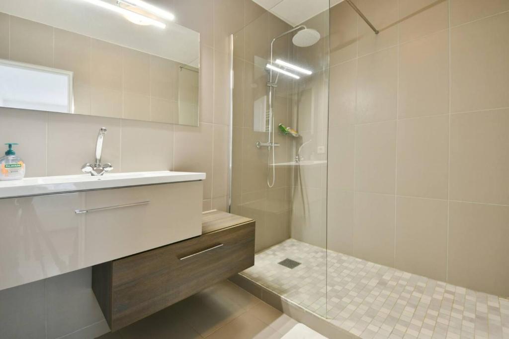Champs de Mars Eiffel Tower Spacious 1BR - 2