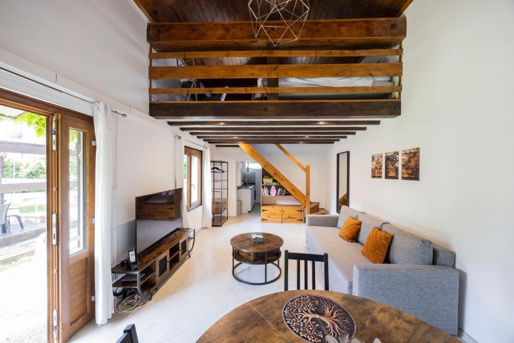 Maison chalet au calme avec jardin - 3