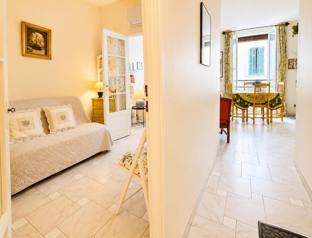 Provencal apartment - walk to beach and Palais - 5