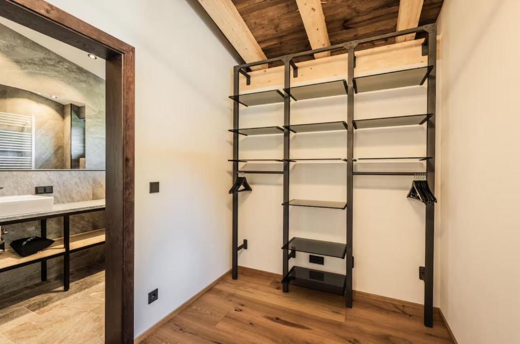 Beautiful, completely renovated house in Méribel - 3