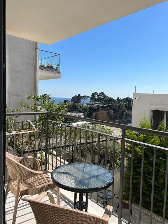 Studio Apartments near the Beach - Ulcinj, Montenegro - 1
