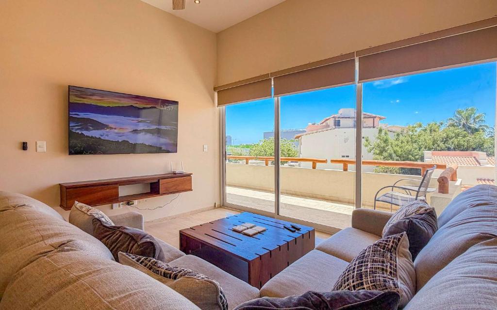 Private Terrace with Views, Pool & Gym Access - 2