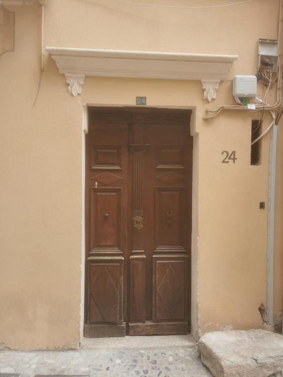 Charmant - 4