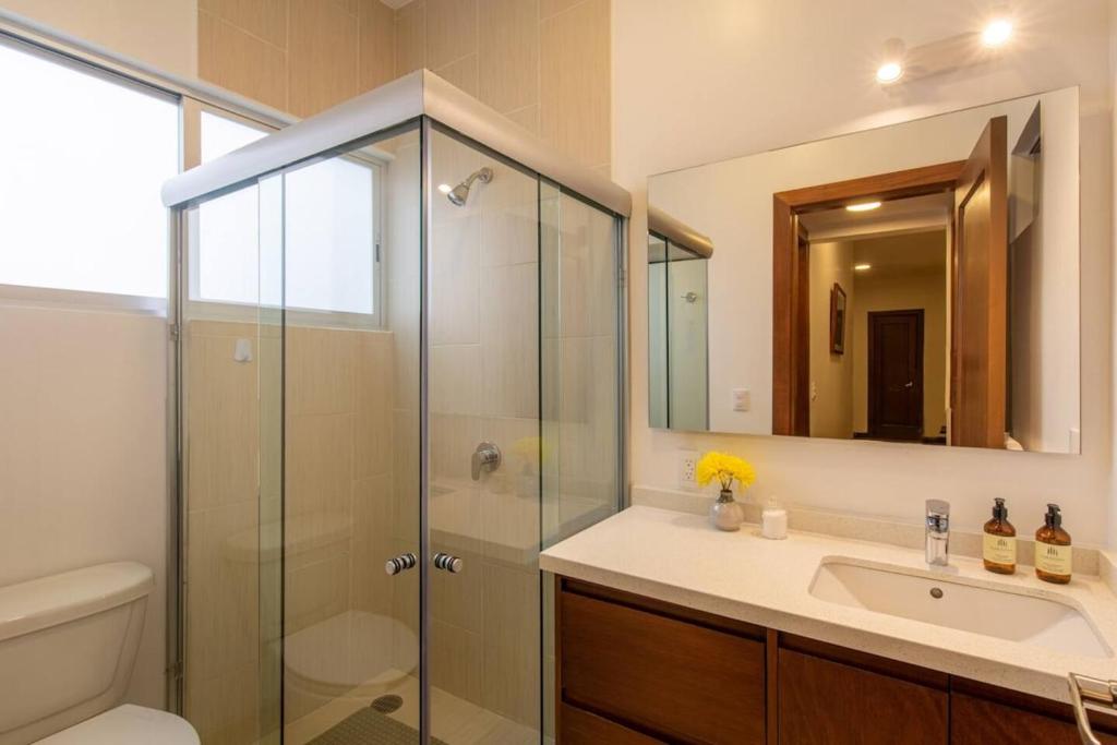L3- Juarez apartment 4BR 3BA great location - 5