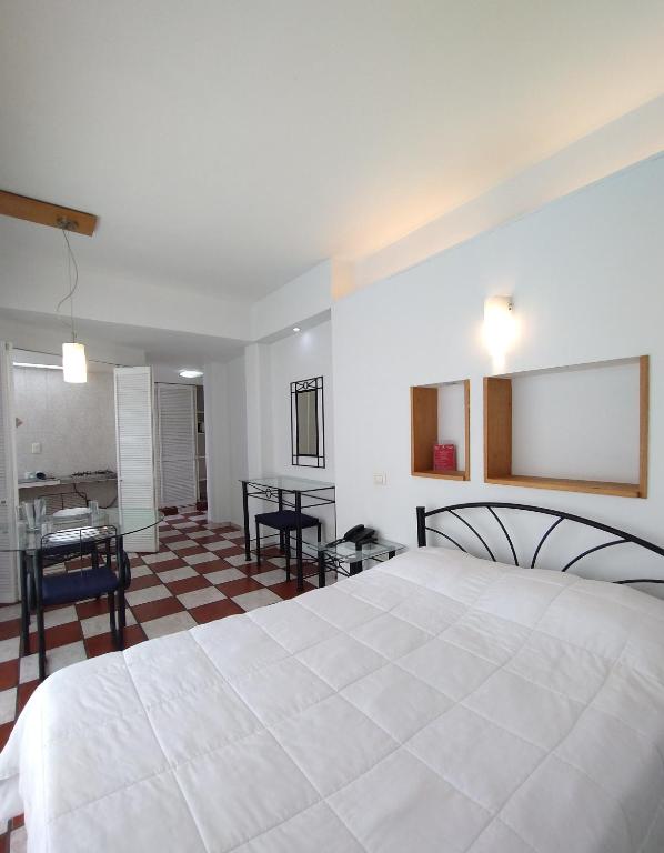 Apartamentos Avilla - 1
