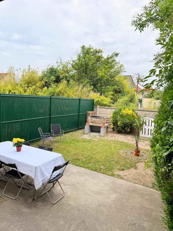 Homestay room, 7 min from downtown Reims - 2