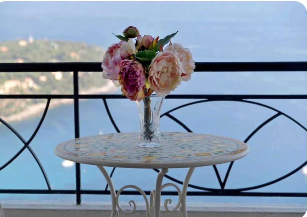Loft sea view close to Monaco - 2