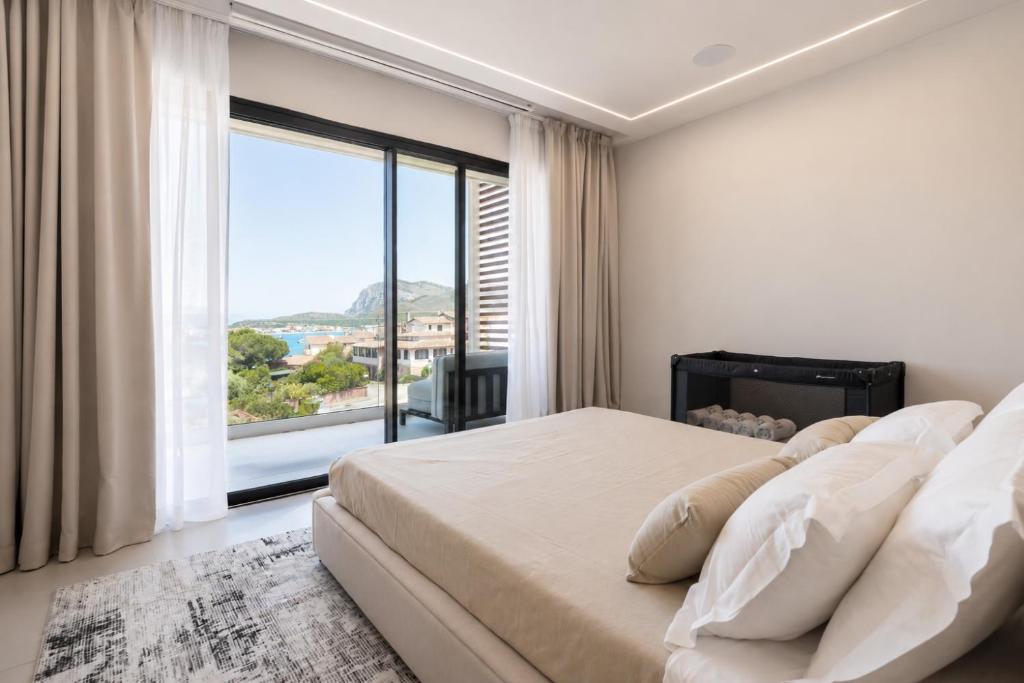 AZULIS Athos Villa - Pool, Rooftop Terrace & Sea View, Golfo Aranci Sardinia - 2
