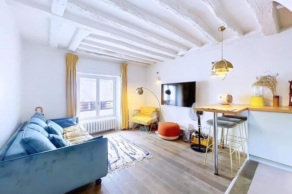 Charmant Duplex Place des Vosges - 1