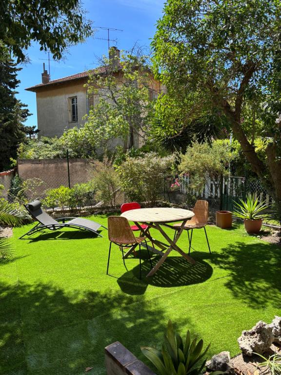 Joli appartement avec jardin - 2