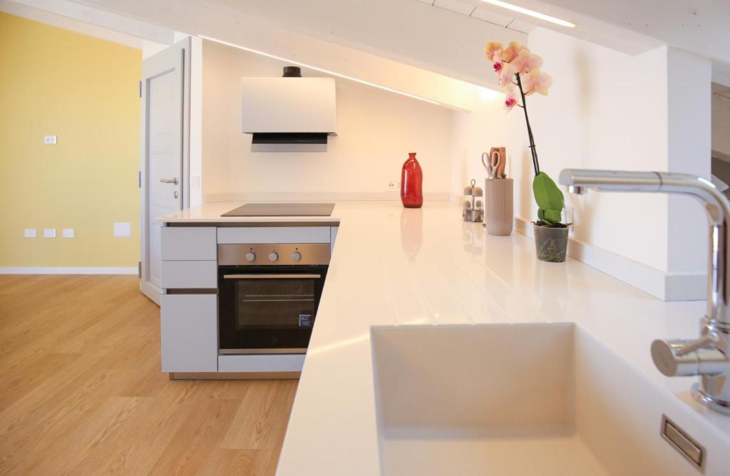 Suite HollidayHouse - vista mare - 3