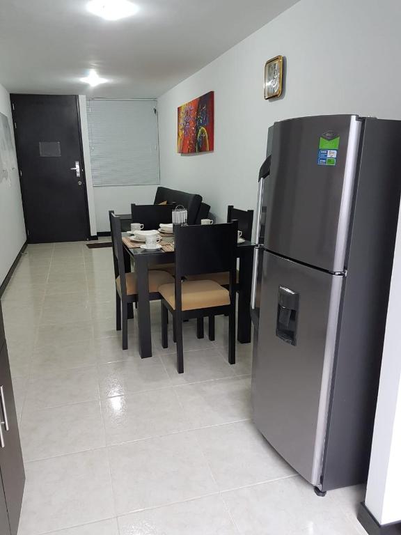 Lindos Apartamentos perfecta ubicación - 3